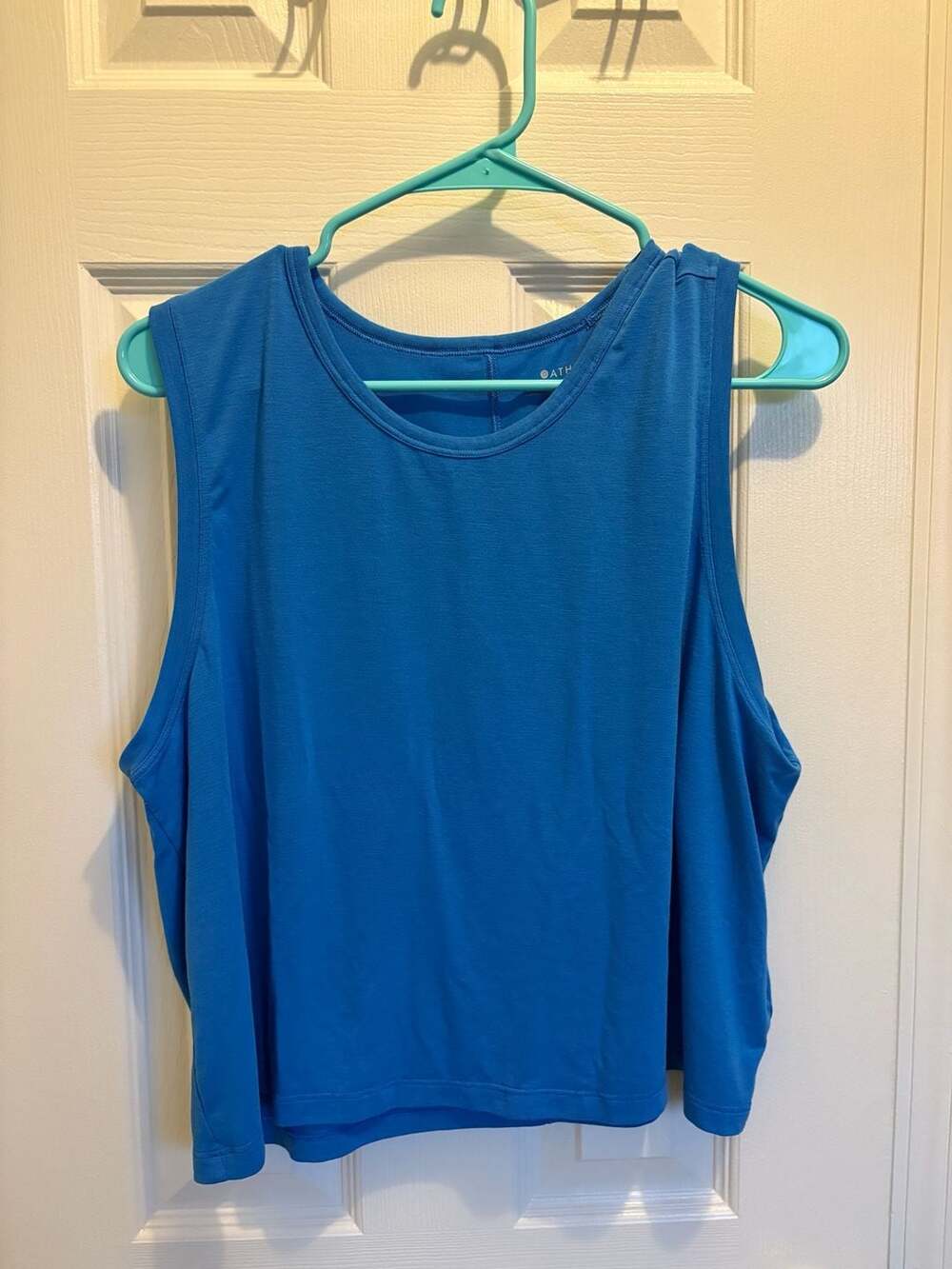 Athleta With Ease Muscle Tank Size L Blue Athletic Workout Shirt
